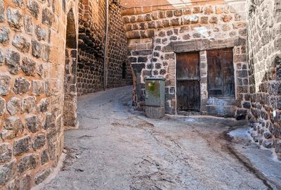 Mardin Midyat Diyarbakır Gezisi 2 Gece 3 Gün