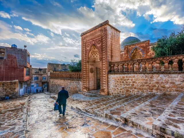 Mardin Midyat Diyarbakır Gezisi 2 Gece 3 Gün