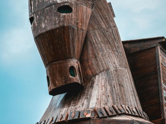 Çanakkale Savaş Alanları ve Truva Gezisi 1 Gece 2 Gün