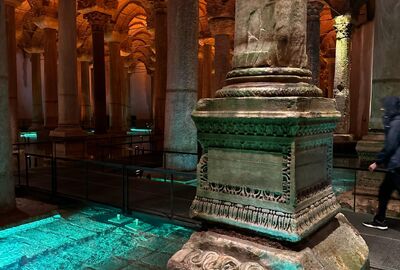 Gece Gece Yerebatan Sarnıcı ve Bizans Tarihi Gezisi