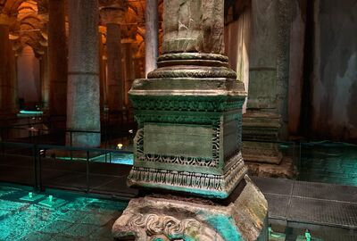 Gece Gece Yerebatan Sarnıcı ve Bizans Tarihi Gezisi