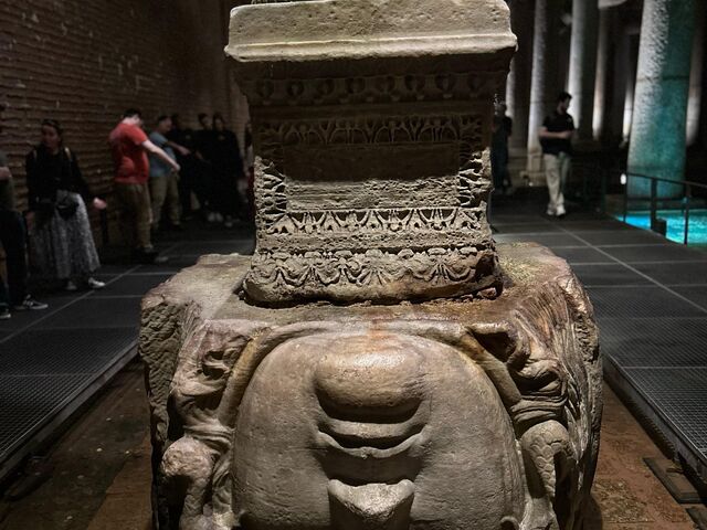 Gece Gece Yerebatan Sarnıcı ve Bizans Tarihi Gezisi